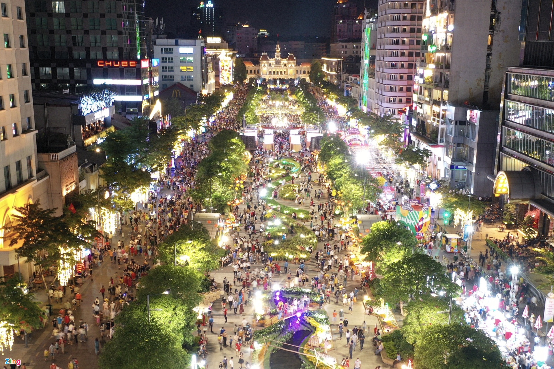 Nguyen Hue Walking Street