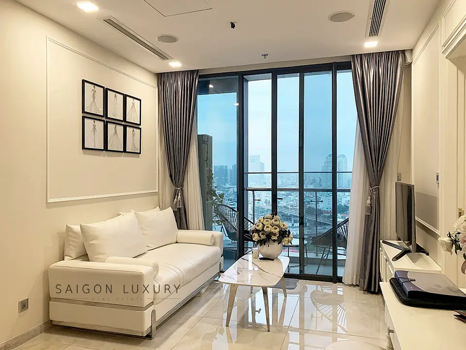 2pn-view-landmark-81-bason4